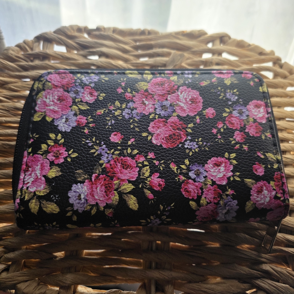 NWOT Floral Black Women's Wallet